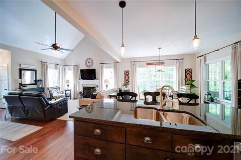 2000 Scuffle Hill Dr, Monroe, NC 28110 photo 10