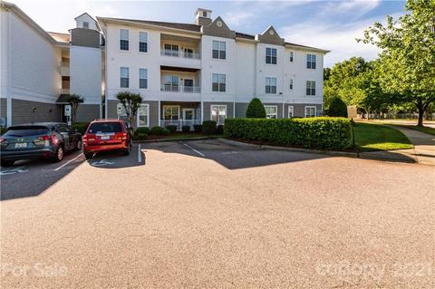 18711 Ruffner Dr # 2H, Cornelius, NC 28031 photo 3