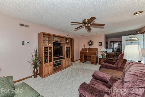 237 Edgewood Dr, Wingate, NC 28174 photo 9