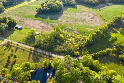 9601 Black Rd, Midland, NC 28107 photo 2