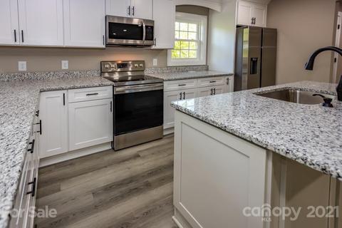 223 Hidden Hill Rd, Tryon, NC 28782 photo 9