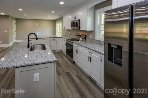 223 Hidden Hill Rd, Tryon, NC 28782 photo 5