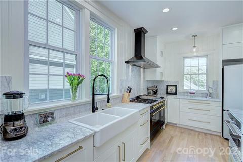 1925 Camber Woods Dr, Fort Mill, SC 29708 photo 5
