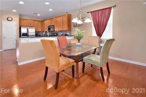 3391 Streamside Dr, Davidson, NC 28036 photo 7