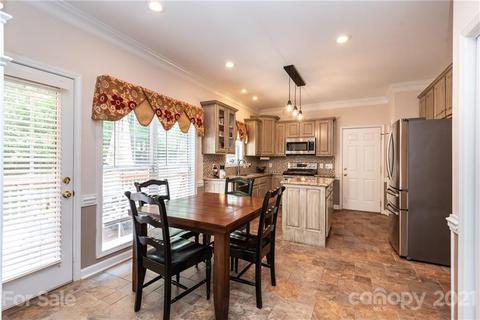 5649 Crown Ter, Hickory, NC 28601 photo 12
