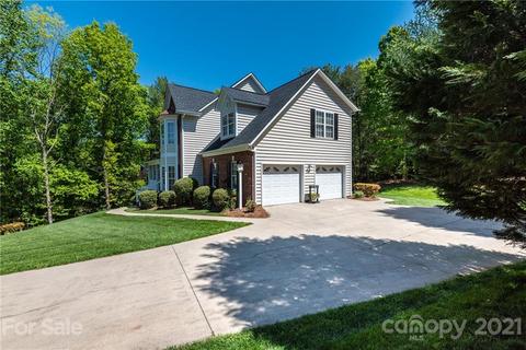 5649 Crown Ter, Hickory, NC 28601 photo 40