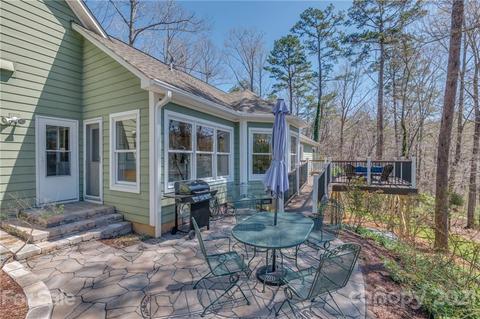 658 S Cove Rd, Mill Spring, NC 28756 photo 1