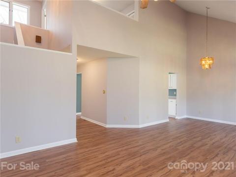 39 White Pine Dr, Fletcher, NC 28732 photo 7