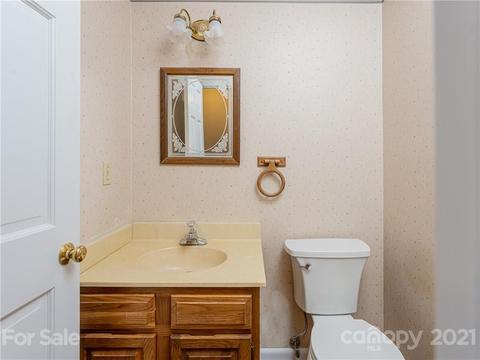 39 White Pine Dr, Fletcher, NC 28732 photo 11