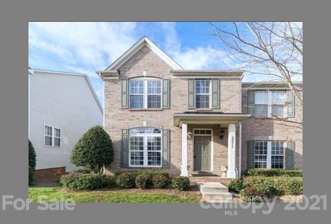 20577 Harbor View Dr, Cornelius, NC 28031 photo 1