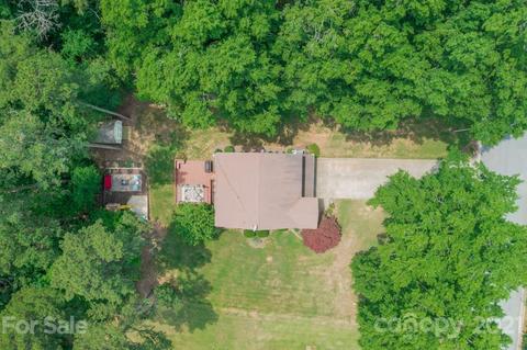 405 Robin Dr, Monroe, NC 28112 photo 4