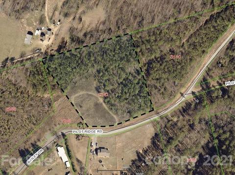 135 Pilot Ridge 6 Rd #6, Nebo, NC 28761