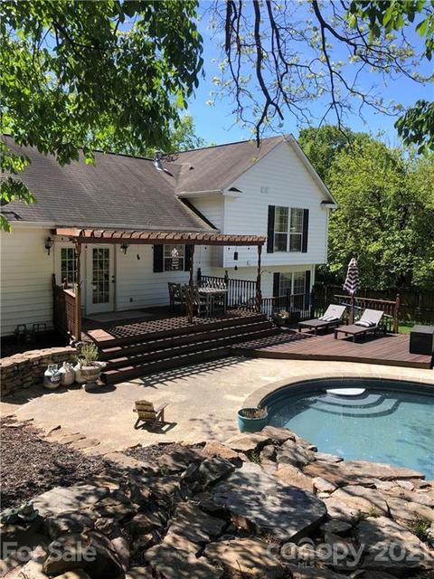 314 Spring St, Davidson, NC 28036 photo 3