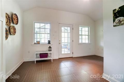 4364 Applegate Rd, Charlotte, NC 28209 photo 14