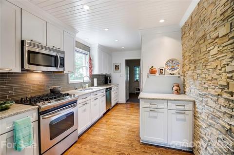 4364 Applegate Rd, Charlotte, NC 28209 photo 6