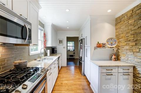 4364 Applegate Rd, Charlotte, NC 28209 photo 7