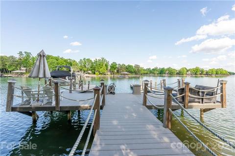 17535 Springwinds Dr, Cornelius, NC 28031 photo 8