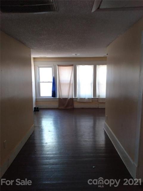 128 E Horah St, Salisbury, NC 28144 photo 4