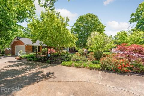 915 Oak Forest Dr, Monroe, NC 28112 photo 4