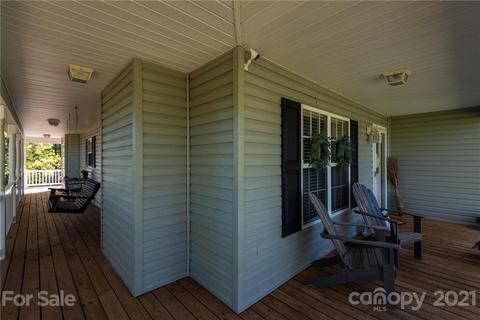 4946 Addison Ln, Hickory, NC 28601 photo 8