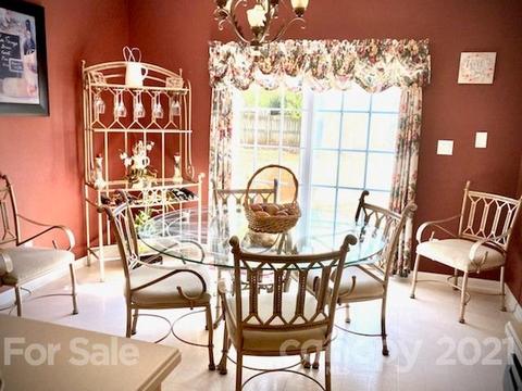 2009 Formosa Dr, Monroe, NC 28110 photo 10