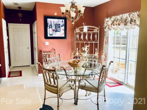 2009 Formosa Dr, Monroe, NC 28110 photo 11