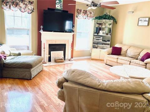 2009 Formosa Dr, Monroe, NC 28110 photo 13