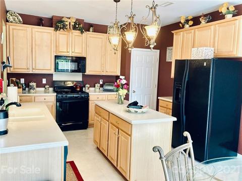 2009 Formosa Dr, Monroe, NC 28110 photo 9