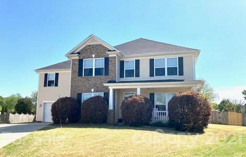 2009 Formosa Dr, Monroe, NC 28110 photo 1