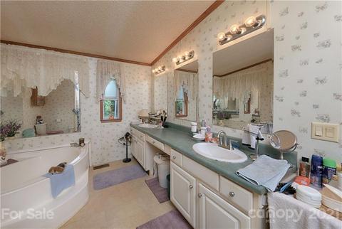 255 Cornwall Rd, Harmony, NC 28634 photo 11
