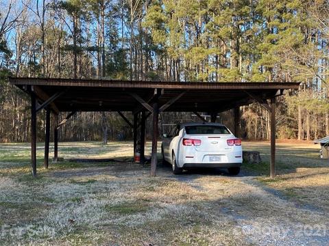 172 Poole Rd, Troy, NC 27371 photo 2