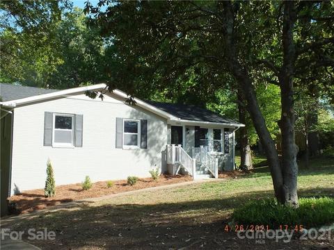 1005 Double Oak Rd, Lancaster, SC 29720 photo 1