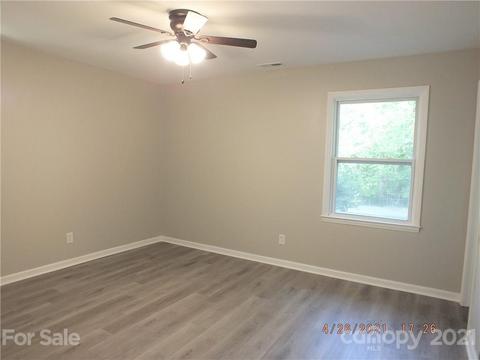 1005 Double Oak Rd, Lancaster, SC 29720 photo 11