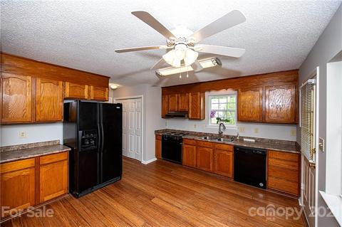 5712 Bentgrass Ct, Monroe, NC 28110 photo 2