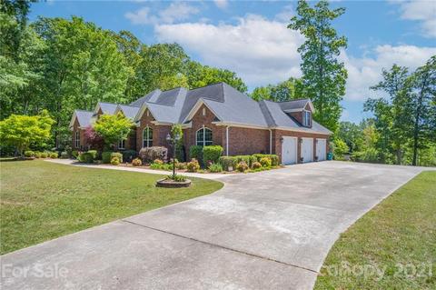 2011 Eagle Point Est, Lancaster, SC 29720 photo 2