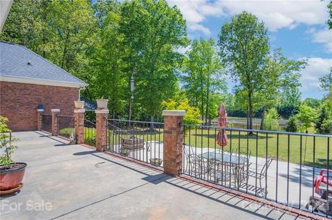 2011 Eagle Point Est, Lancaster, SC 29720 photo 33