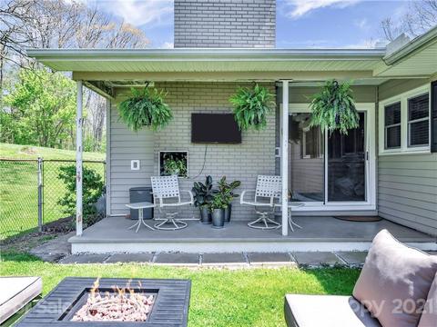 45 Hazel St, Canton, NC 28716 photo 5