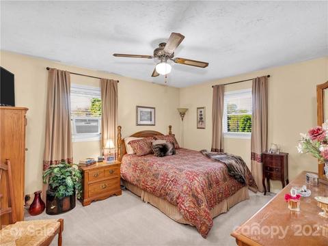 45 Hazel St, Canton, NC 28716 photo 17