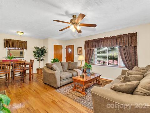 45 Hazel St, Canton, NC 28716 photo 12