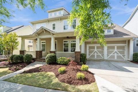 12602 Robert Walker Dr, Davidson, NC 28036 photo 2