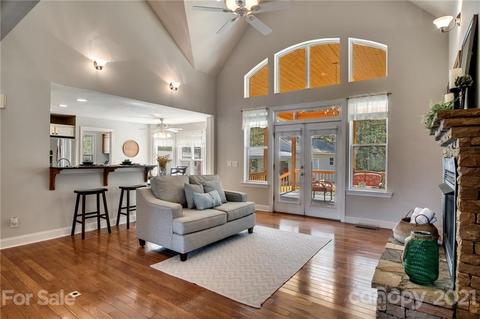 338 Tahlfield Rd, Sylva, NC 28779 photo 2
