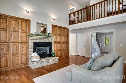 338 Tahlfield Rd, Sylva, NC 28779 photo 6