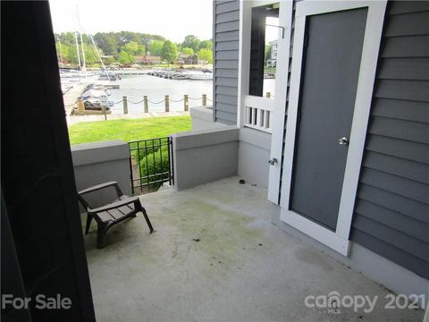 18739 Vineyard Point Ln, Cornelius, NC 28031 photo 6