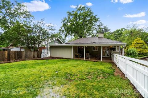 208 3rd St NE, Hickory, NC 28601 photo 22
