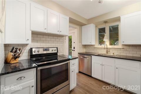 208 3rd St NE, Hickory, NC 28601 photo 11