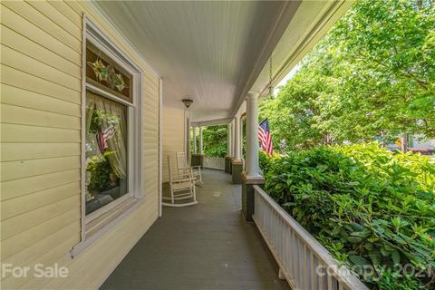 265 S Main St, Davidson, NC 28036 photo 9