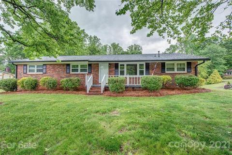 4418 Farmbrook Rd, Gastonia, NC 28056 photo 1
