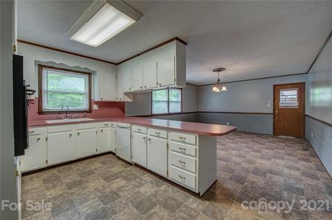 4418 Farmbrook Rd, Gastonia, NC 28056 photo 11