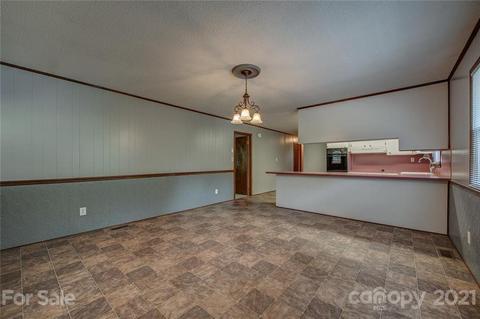 4418 Farmbrook Rd, Gastonia, NC 28056 photo 9