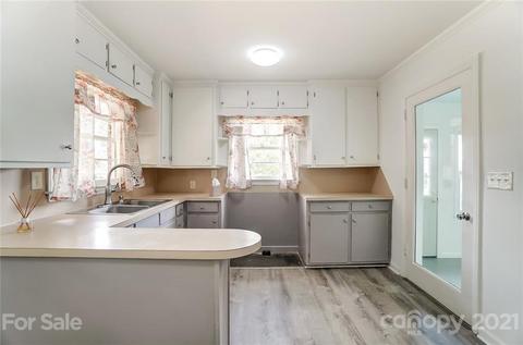 201 Lydia St, Monroe, NC 28110 photo 4